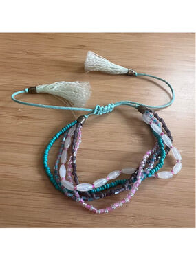 Colorful beaded adjustable bracelet